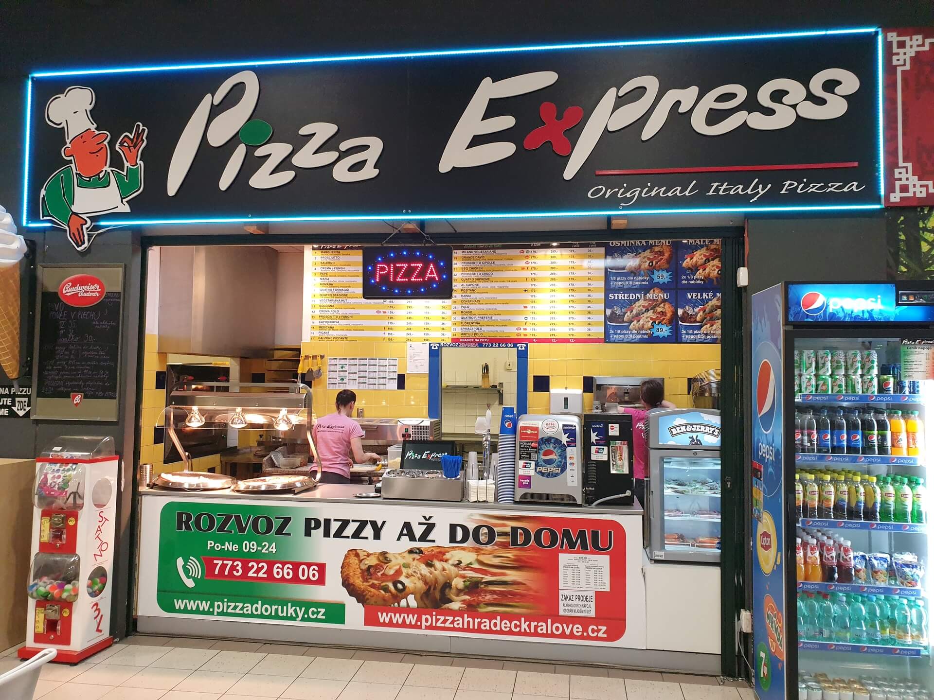 Pizza Express Hradec Králové - Přijdu znovu
